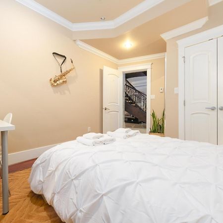 Oakridge Luxury Homestay Vancouver Eksteriør bilde